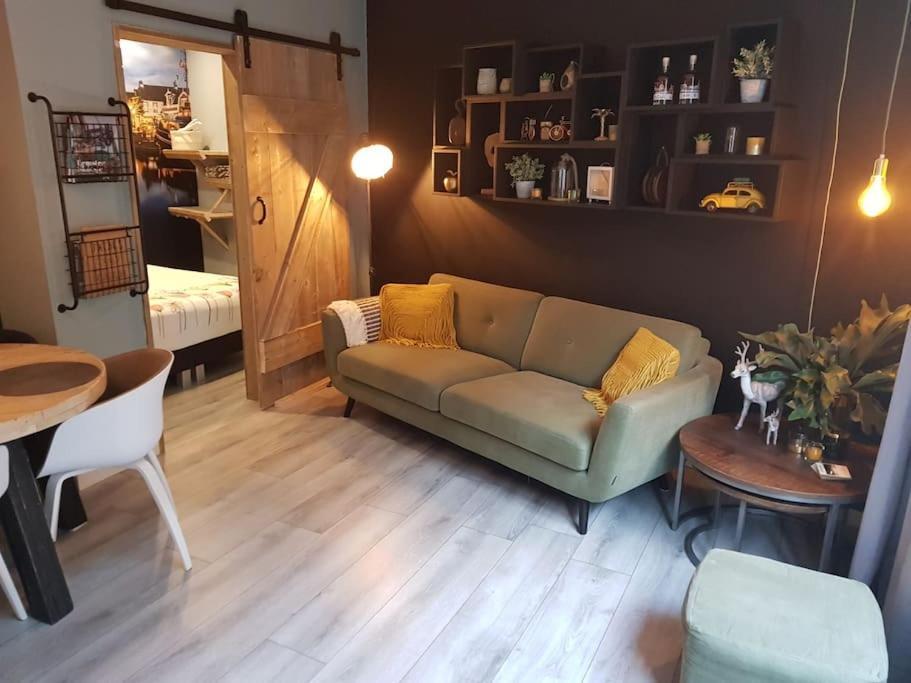 Appartement De Oliekan Medium Lemmer Kültér fotó